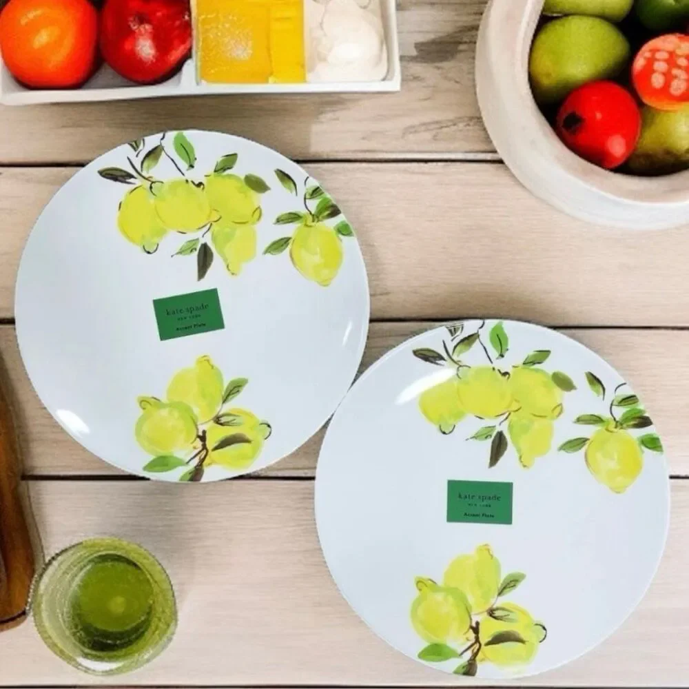 NWT Gorgeous Kate Spade New York Set of 2 White Melamine Lemons 9” Accent plates